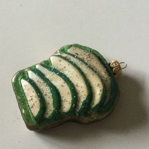CODY FOSTER AVOCADO TOAST GLASS ORNAMENT NWOT
